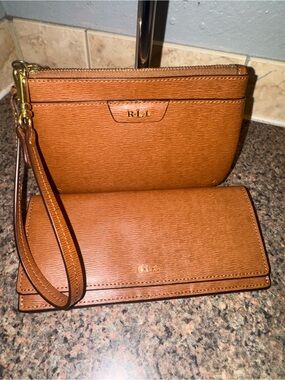Lauren Ralph Lauren Tan Leather Wristlet & Wallet Set NWOT